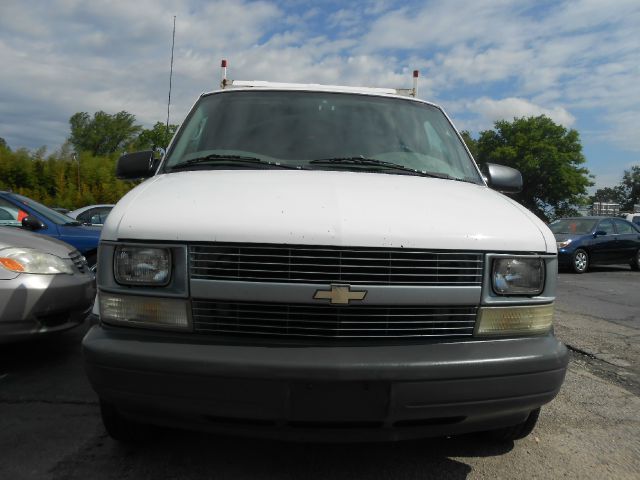 2004 Chevrolet Astro Sport PZEV