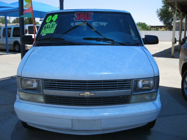 2004 Chevrolet Astro 4wd