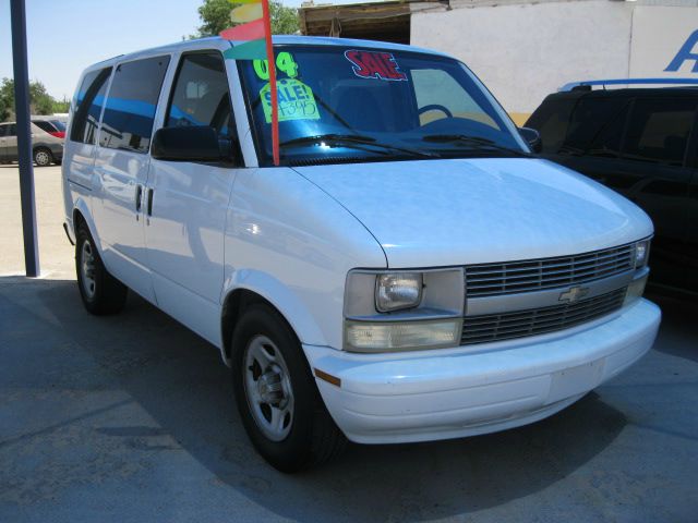 2004 Chevrolet Astro 4wd