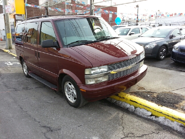 2005 Chevrolet Astro Unknown