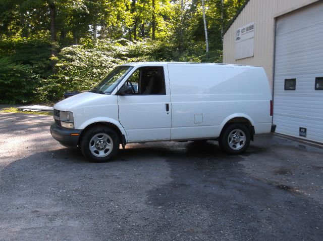 2005 Chevrolet Astro 6MT Sport REAR Steer