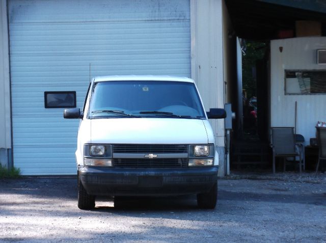 2005 Chevrolet Astro 6MT Sport REAR Steer