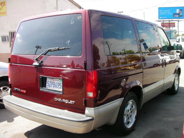 2005 Chevrolet Astro EX - DUAL Power Doors