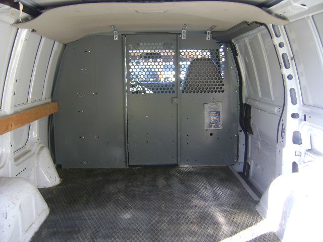 2005 Chevrolet Astro Sport PZEV