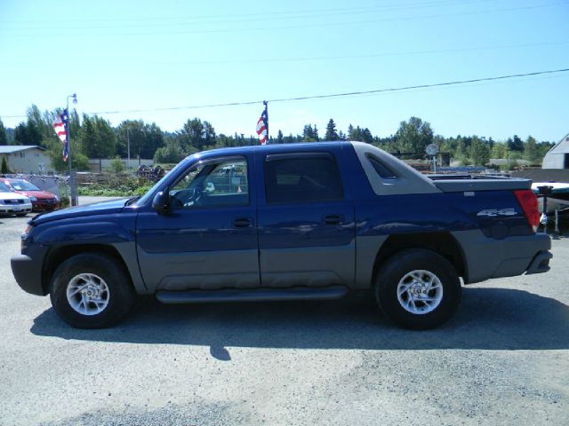 2002 Chevrolet Avalanche C350 4dr Sdn 3.5L Sport RWD Sedan