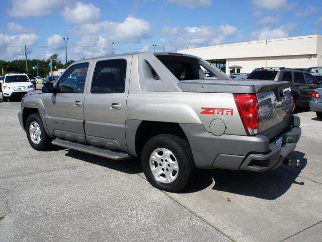 2002 Chevrolet Avalanche Water Truck