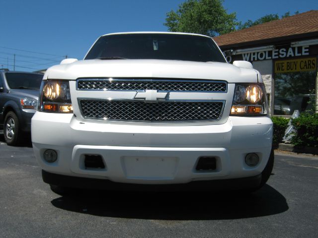 2002 Chevrolet Avalanche C350 4dr Sdn 3.5L Sport RWD Sedan