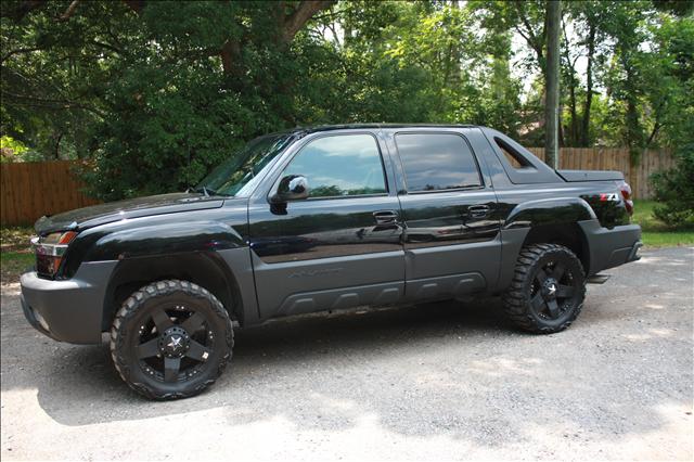 2002 Chevrolet Avalanche Unknown