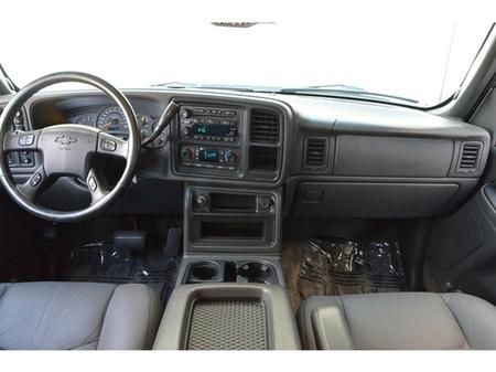 2003 Chevrolet Avalanche C350 4dr Sdn 3.5L Sport RWD Sedan