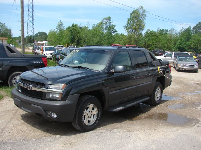 2003 Chevrolet Avalanche C350 4dr Sdn 3.5L Sport RWD Sedan