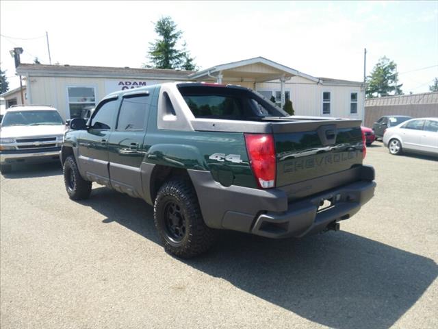 2003 Chevrolet Avalanche Unknown