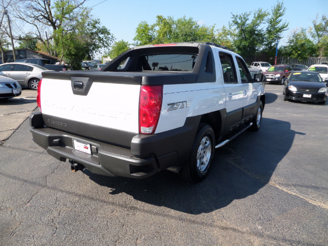 2003 Chevrolet Avalanche C350 4dr Sdn 3.5L Sport RWD Sedan