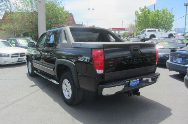 2003 Chevrolet Avalanche C350 4dr Sdn 3.5L Sport RWD Sedan