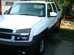 2003 Chevrolet Avalanche C350 4dr Sdn 3.5L Sport RWD Sedan