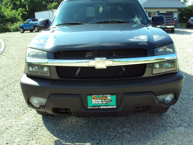 2003 Chevrolet Avalanche C350 4dr Sdn 3.5L Sport RWD Sedan