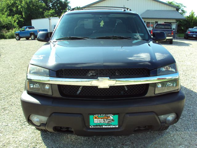 2003 Chevrolet Avalanche C350 4dr Sdn 3.5L Sport RWD Sedan