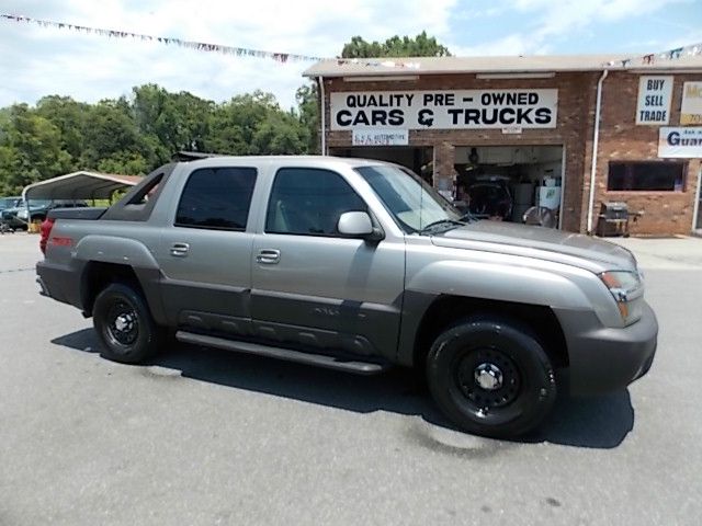 2003 Chevrolet Avalanche C350 4dr Sdn 3.5L Sport RWD Sedan