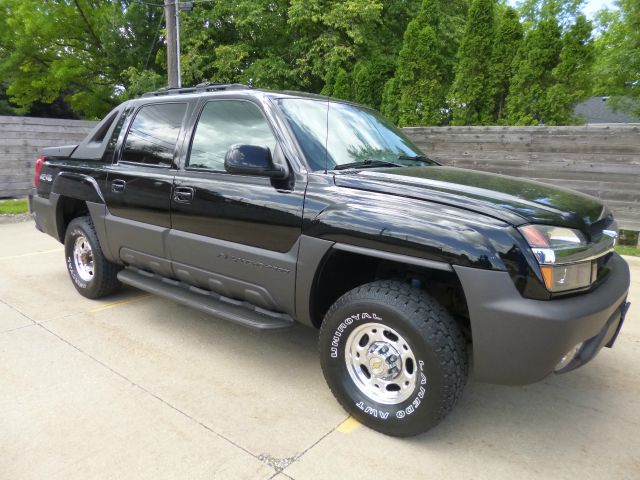 2003 Chevrolet Avalanche Carrera Coupe