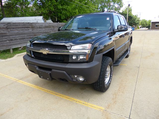 2003 Chevrolet Avalanche Carrera Coupe