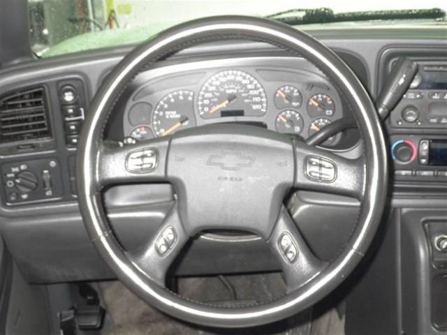 2003 Chevrolet Avalanche Unknown