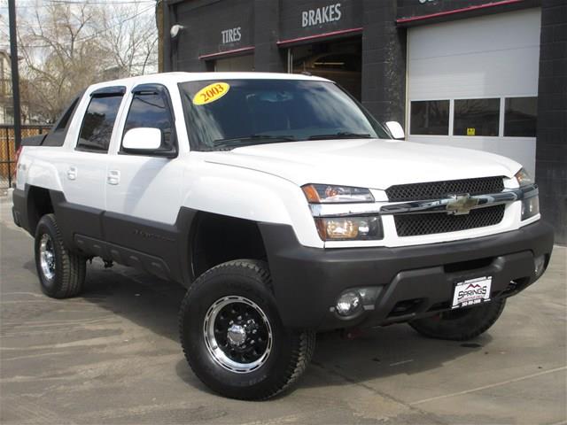 2003 Chevrolet Avalanche Unknown