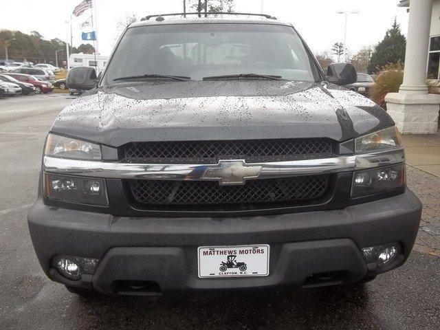 2003 Chevrolet Avalanche Sedan 4 Door