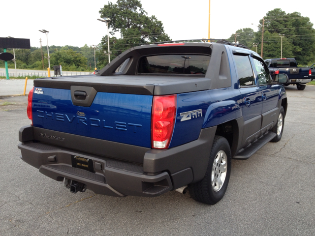 2003 Chevrolet Avalanche Rubicon Unlimited 4dr