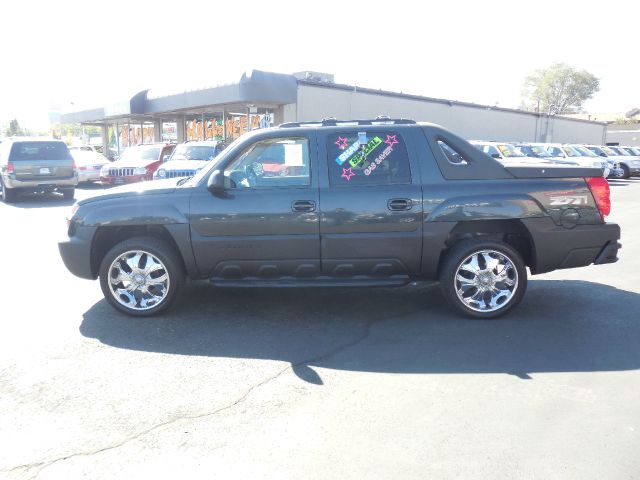 2003 Chevrolet Avalanche Water Truck