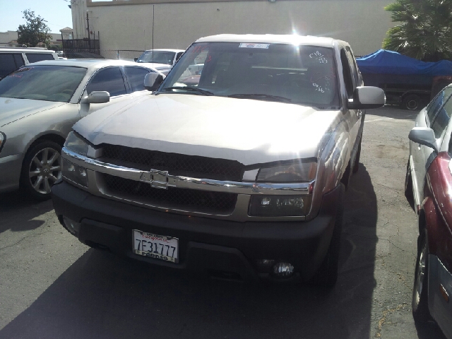 2003 Chevrolet Avalanche C350 4dr Sdn 3.5L Sport RWD Sedan