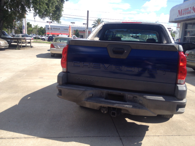 2003 Chevrolet Avalanche C350 4dr Sdn 3.5L Sport RWD Sedan