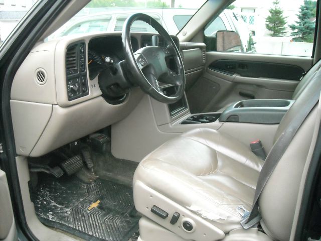 2003 Chevrolet Avalanche Carrera Coupe