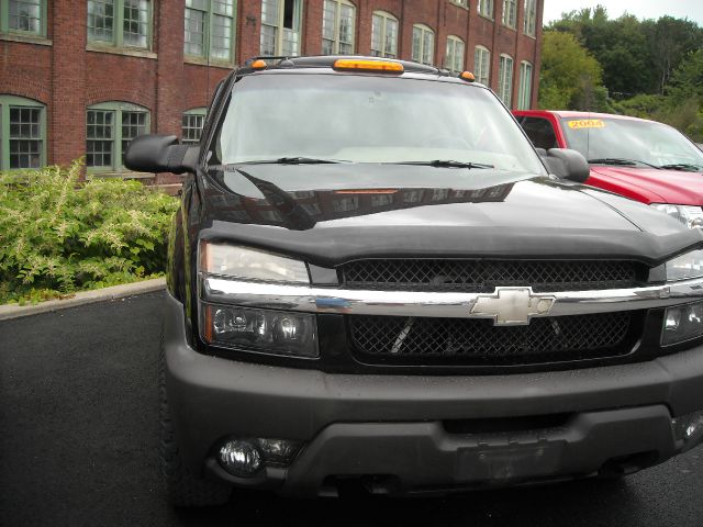 2003 Chevrolet Avalanche Carrera Coupe