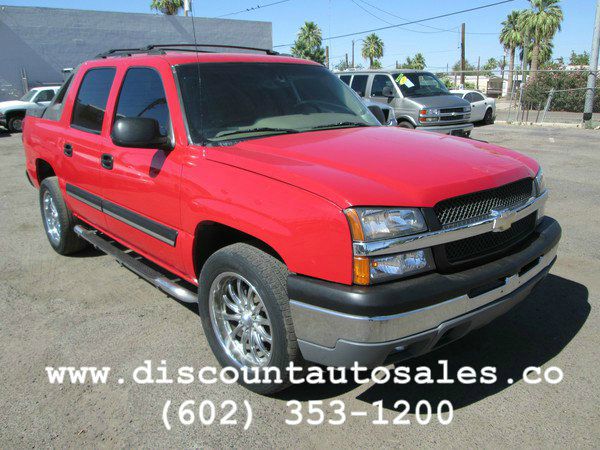 2004 Chevrolet Avalanche C350 4dr Sdn 3.5L Sport RWD Sedan