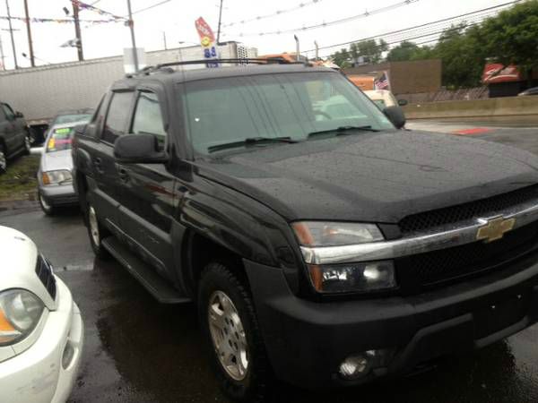 2004 Chevrolet Avalanche Unknown