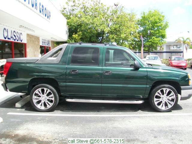 2004 Chevrolet Avalanche Unknown