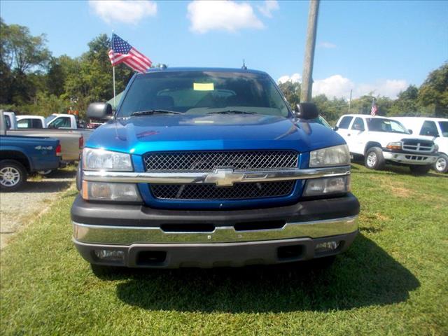 2004 Chevrolet Avalanche Sahara Unlimited