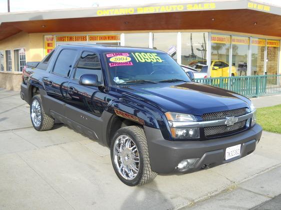 2004 Chevrolet Avalanche C350 4dr Sdn 3.5L Sport RWD Sedan