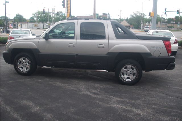 2004 Chevrolet Avalanche AWD 5DR WGN I4 CVT SL