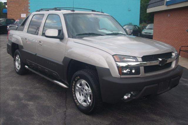 2004 Chevrolet Avalanche AWD 5DR WGN I4 CVT SL