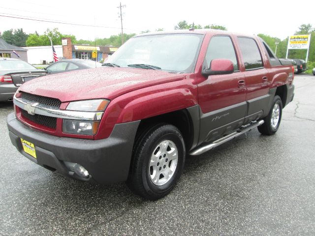 2004 Chevrolet Avalanche C350 4dr Sdn 3.5L Sport RWD Sedan