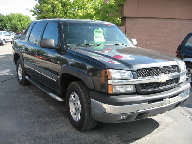 2004 Chevrolet Avalanche Navigation Sunroof DVD