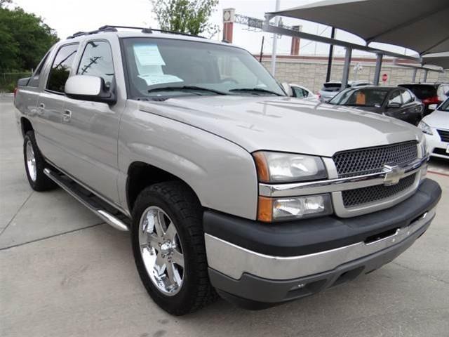 2005 Chevrolet Avalanche Unknown