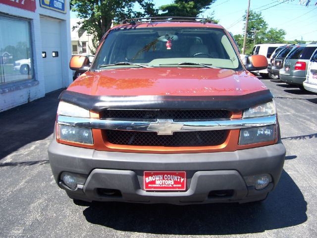 2005 Chevrolet Avalanche C350 4dr Sdn 3.5L Sport RWD Sedan