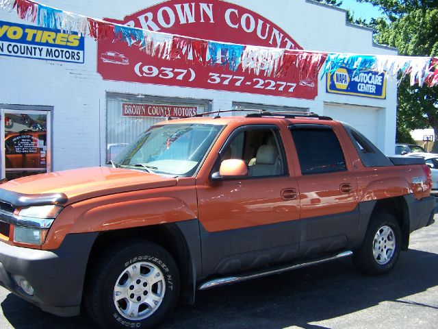 2005 Chevrolet Avalanche C350 4dr Sdn 3.5L Sport RWD Sedan