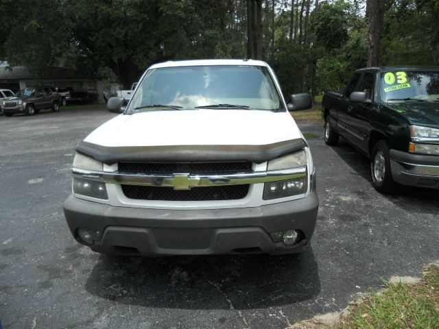 2005 Chevrolet Avalanche C350 4dr Sdn 3.5L Sport RWD Sedan