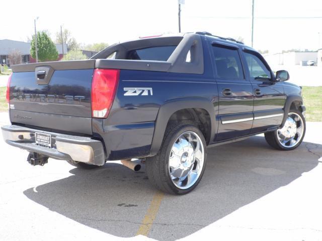 2005 Chevrolet Avalanche Sport LOW Miles