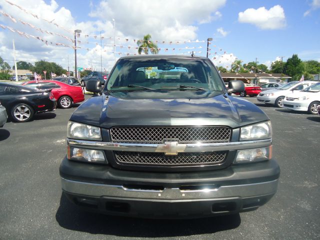 2006 Chevrolet Avalanche C350 4dr Sdn 3.5L Sport RWD Sedan