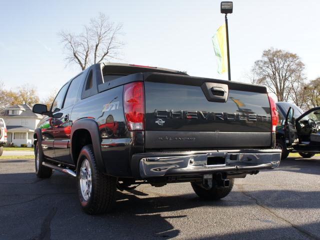 2006 Chevrolet Avalanche SLE Crew Cab 4x4 Z-71