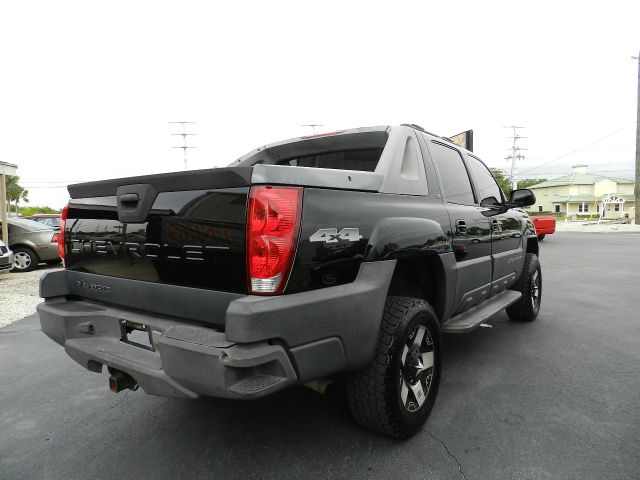 2006 Chevrolet Avalanche Carrera Coupe