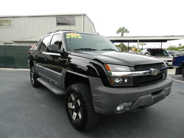 2006 Chevrolet Avalanche Carrera Coupe